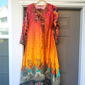 Pakistani/indian mehndi anarkali